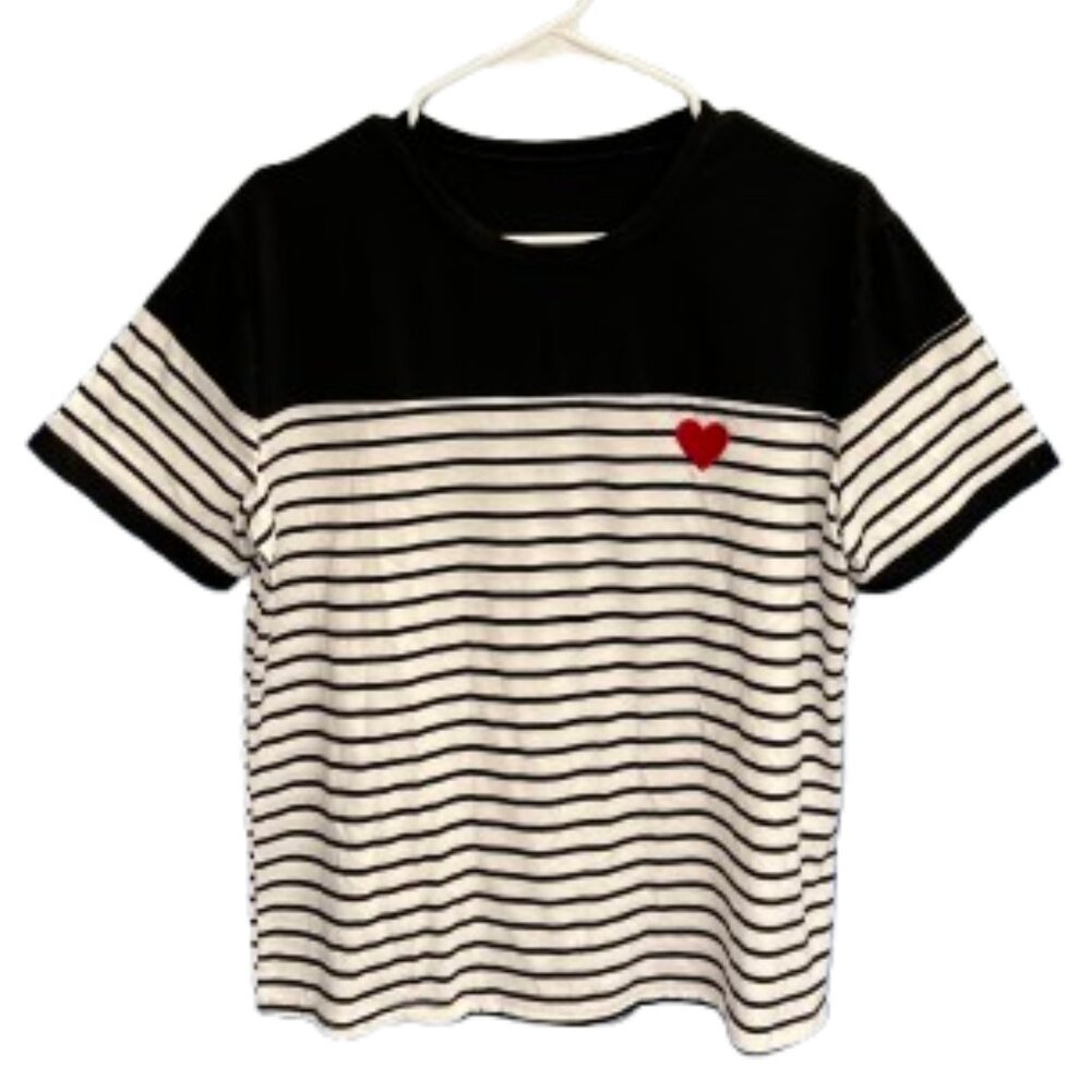 ❤️ Black & White Striped Short Sleeve Top with Red Heart Embroidery – Size L